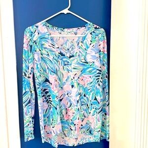 Women’s Lilly Pulitzer Etta Bermudaful Long Sleeve Top Size XS